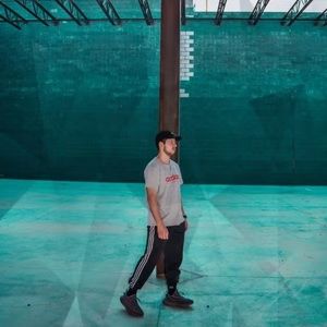 Meet your Posher, Chris